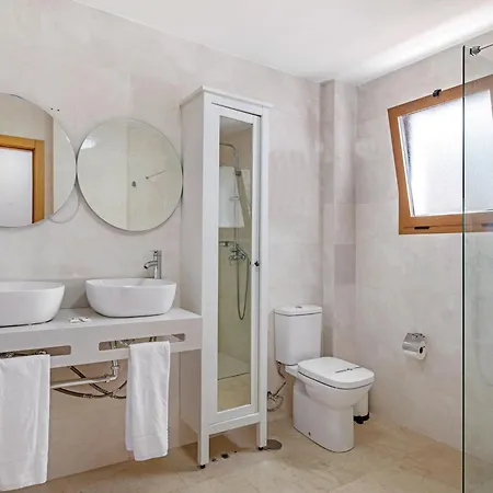 Casa Africa Nyaraló *